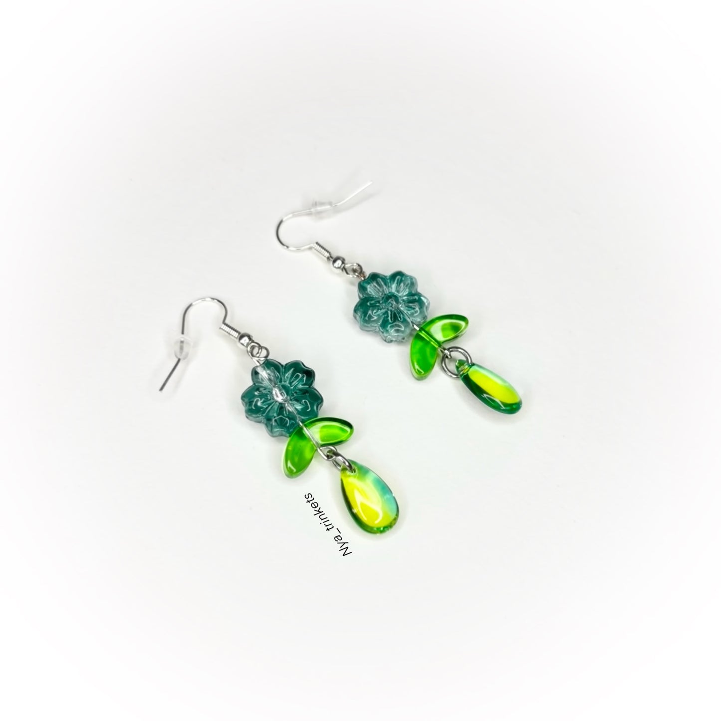 Blooming drops collection